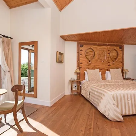 Dolphin Beach Country House Clifden