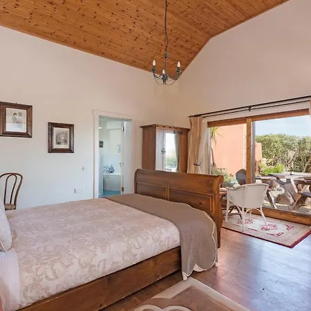 Σπίτι διακοπών Dolphin Beach Country House